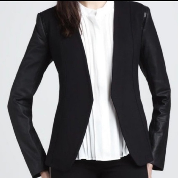 Must Go‼️ Theory Yaisa Leather/zipper Blazer. Read Description Below 👇 - Picture 3 of 4